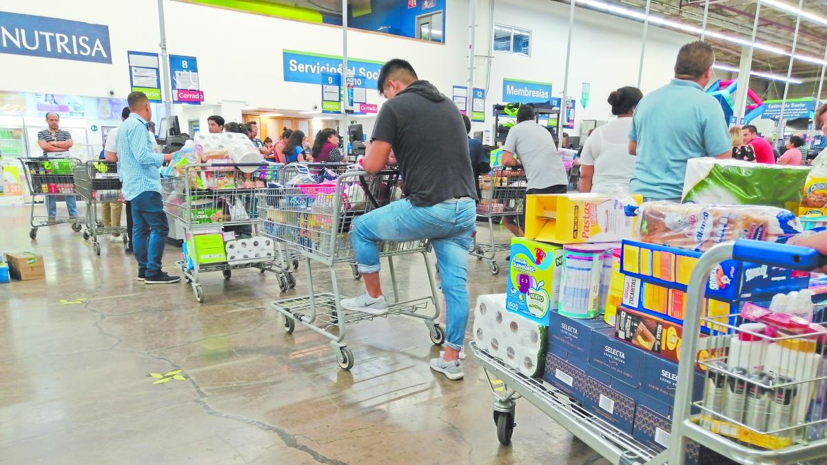 Ventas minoristas cayeron 0.2% en junio, pero el Mundial también dejó ganadores