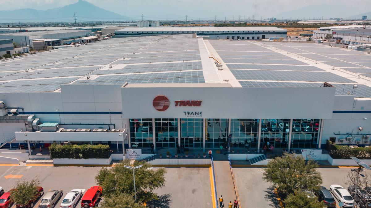 Energía renovable y eficiencia redefinen la operación industrial en Monterrey