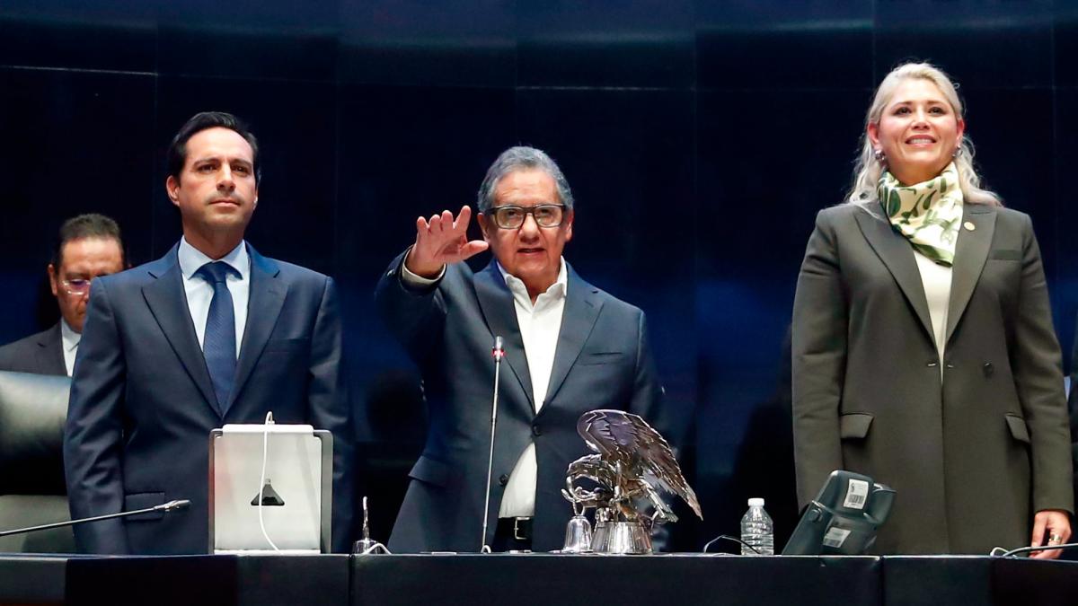 Senadores eligen a Higinio Martínez Miranda como presidente de la Mesa Directiva
