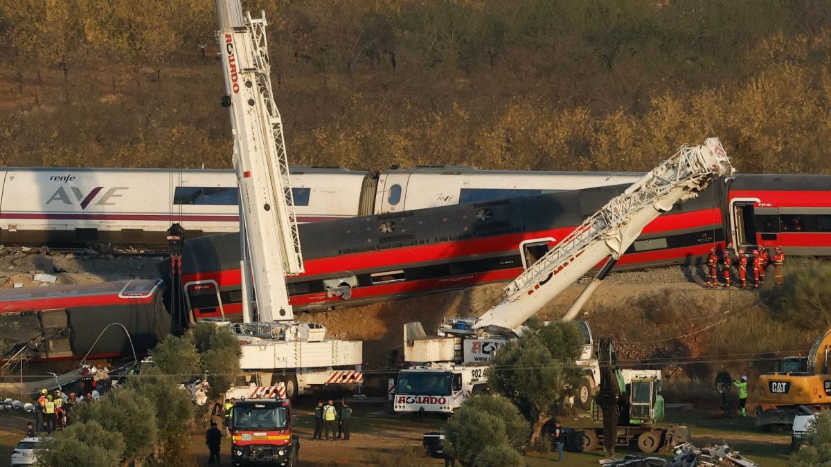 España busca respuestas sobre segunda grave tragedia ferroviaria de este 2026