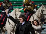 El presidente de Argentina, Javier Milei, asiste a la ceremonia de inauguración de la 138.ª exposición anual de la Sociedad Rural en Buenos Aires, Argentina.