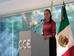 La presidenta de México, Claudia Sheinbaum, acudió a la celebración de los 50 años del Consejo Coordinador Empresarial.