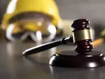 La queja alega que la empresa Vidrio Decorativo Occidental tomó represalias contra los trabajadores que participaron en la huelga e intentó ilegalmente reemplazar al SNITIS con un sindicato controlado por la empresa.

Para más información del tema, visita: https://www.eleconomista.com.mx/empresas/eu-envia-mexico-queja-laboral-numero-30-interferir-derecho-huelga-20241112-733866.html 

¡Síguenos en nuestras redes sociales para mantenerte informado!

Twitter: https://twitter.com/eleconomista 
Facebook: https://www.facebook.com/ElEconomista.mx
Instagram: https://www.instagram.com/eleconomistamx
LinkedIn: https://www.linkedin.com/company/el-economista/

#ElEconomista #EETV