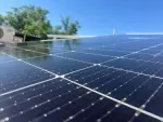 Electrificación de viviendas vulnerables mediante paneles fotovoltaicos.