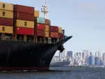 Durante el primer semestre del año el desbalance se expandió 3.3% a 57,535 millones de dólares; las exportaciones mexicanas al gigante asiático cayeron 4.5% y se mantuvieron en un nivel marginal.

Para más información del tema, visita: https://www.eleconomista.com.mx/empresas/deficit-mexico-china-bate-record-20250814-772671.html

¡Síguenos en nuestras redes sociales para mantenerte informado!

Twitter: https://twitter.com/eleconomista 
Facebook: https://www.facebook.com/ElEconomista.mx
Instagram: https://www.instagram.com/eleconomistamx
LinkedIn: https://www.linkedin.com/company/el-economista/

#ElEconomista #EETV