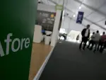 El Sistema de Ahorro para el Retiro disminuirá su tarifa promedio de 0.547% a 0.538% para el próximo año. Es decir, por cada 1,000 pesos que tienes en tu cuenta individual, el costo de administración será de 5.38 pesos.

Para más información del tema, visita: https://www.eleconomista.com.mx/finanzaspersonales/afores-bajaran-comisiones-2026-impacta-ahorro-pensionario-20251122-787800.html

¡Síguenos en nuestras redes sociales para mantenerte informado!

Twitter: https://twitter.com/eleconomista 
Facebook: https://www.facebook.com/ElEconomista.mx
Instagram: https://www.instagram.com/eleconomistamx
LinkedIn: https://www.linkedin.com/company/el-economista/
T

#ElEconomista #EETV