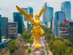 En la encuesta del arranque de diciembre, la penúltima del año, el mercado anticipó que la economía mexicana registrará un crecimiento de 0.4% durante 2025.

Para más información del tema, visita: https://www.eleconomista.com.mx/economia/mercado-ajusta-baja-expectativa-pib-mexico-2025-encuesta-citi-20251205-789894.html

¡Síguenos en nuestras redes sociales para mantenerte informado!

Twitter: https://twitter.com/eleconomista 
Facebook: https://www.facebook.com/ElEconomista.mx
Instagram: https://www.instagram.com/eleconomistamx
LinkedIn: https://www.linkedin.com/company/el-economista/

#ElEconomista #EETV