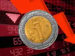 Las preocupaciones geopolíticas y las apuestas por las tasas de interés en Estados Unidos elevaron el tipo de cambio esta semana ante un dólar refugio. 

Para más información del tema, visita: https://www.eleconomista.com.mx/mercados/precio-dolar-hoy-15-mayo-2026-cuanto-cerro-20260515-813786.html 

¡Síguenos en nuestras redes sociales para mantenerte informado! 

Twitter: https://twitter.com/eleconomista 
Facebook: https://www.facebook.com/ElEconomista.mx 
Instagram: https://www.instagram.com/eleconomistamx 
LinkedIn: https://www.linkedin.com/company/el-economista/ 

#ElEconomista #Tipo de cambio