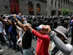 Manifestación de integrantes de la CNTE en el Centro de la Ciudad de México.
