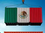Las exportaciones e importaciones de productos de México batieron récords en abril, con alzas interanuales de 32.6 y 24.1% respectivamente, informó este lunes el Inegi.

Para más información del tema, visita: https://www.eleconomista.com.mx/empresas/exportaciones-e-importaciones-mexico-baten-records-alzas-32-24-abril-20260525-815207.html

¡Síguenos en nuestras redes sociales para mantenerte informado!

Twitter: https://twitter.com/eleconomista 
Facebook: https://www.facebook.com/ElEconomista.mx
Instagram: https://www.instagram.com/eleconomistamx
LinkedIn: https://www.linkedin.com/company/el-economista/

#ElEconomista #Exportaciones #EconomíadeMéxico