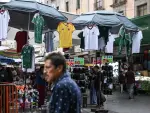 La estrategia busca burlar a las autoridades, que han redoblado esfuerzos para combatir la piratería de cara al Mundial de fútbol, que arranca el 11 de junio en el estadio Azteca de la capital mexicana.