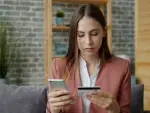 La digitalización de las finanzas puede convertirse en endeudamiento debido a su abstracción.