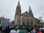 Aficionados se reúnen en el FIFA Fan Festival de Guadalajara en el marco de la inauguración del Mundial 2026
