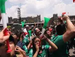 Cientos acudieron al Fan Fest en el Zócalo de la Ciudad  de México para la inauguración del Mundial 2026.