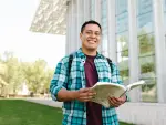 FIDERH tiene 55 años de otorgar crédito a estudiantes mexicanos, para financiar sus estudios de posgrado en universidades de México y el mundo.