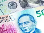 La moneda avanza, intentando desafiar la barrera de 17 unidades, mientras los operadores se preparan para recibir información clave de política monetaria.
