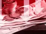 El peso cayó ante un fortalecimiento del dólar tras el discurso del presidente de la Fed, Kevin Warsh, en Jackson Hole, que reiteró su postura sobre la inflación.