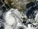La tormenta tropical Marie se fortalece en el Pacífico y podría convertirse en huracán; no tocaría tierra, pero provocará lluvias y oleaje en México.

Para más información del tema, visita: https://www.eleconomista.com.mx/politica/tormenta-tropical-marie-afectara-mexico-trayectoria-estados-alerta-20260902-831548.html

¡Síguenos en nuestras redes sociales para mantenerte informado! 

Twitter: https://twitter.com/eleconomista 
Sitio web: https://www.eleconomista.com.mx/ 
Facebook: https://www.facebook.com/ElEconomista.mx 
Instagram: https://www.instagram.com/eleconomistamx 

#ElEconomista #EETV #Política