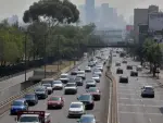 La medida quedó sin efecto a partir de las 15:00 horas, por lo que también fueron levantadas las restricciones extraordinarias que se habían establecido para reducir las emisiones contaminantes en la Ciudad de México y municipios conurbados del Estado de México.