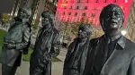 Estatuas del grupo.