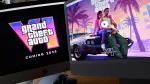 La empresa enfrenta un importante desafío y genera muchas expectativas, ya que su predecesor "GTA V", lanzado en 2013, sigue siendo uno de los títulos más populares de videojuegos con cerca de 200 millones de ejemplares.

Para más información del tema, visita: https://www.eleconomista.com.mx/tecnologia/rockstar-games-retrasa-lanzamiento-grand-theft-auto-vi-nueva-fecha-estreno-20250502-757350.html 

¡Síguenos en nuestras redes sociales para mantenerte informado!

Twitter: https://twitter.com/eleconomista 
Facebook: https://www.facebook.com/ElEconomista.mx
Instagram: https://www.instagram.com/eleconomistamx
LinkedIn: https://www.linkedin.com/company/el-economista/

#ElEconomista #EETV