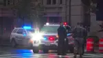 Un hombre que abrió fuego el sábado frente a la Casa Blanca murió tras recibir disparos de agentes del Servicio Secreto, informaron las autoridades de Estados Unidos. AMPLIACIÓN. 

¡Síguenos en nuestras redes sociales para mantenerte informado! 

Twitter: https://twitter.com/eleconomista 
Facebook: https://www.facebook.com/ElEconomista.mx 
Instagram: https://www.instagram.com/eleconomistamx 
LinkedIn: https://www.linkedin.com/company/el-economista/ 

#ElEconomista #EETV #AFP