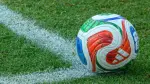 La crisis climática ya está rodando por el césped de los estadios y convierte al fútbol de hoy en un acontecimiento inviable.