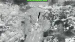 Esta captura de pantalla, tomada de un video compartido por el Mando Central de EU en la plataforma X y difundido a través de AFPTV el 13 de julio de 2026, muestra presuntamente ataques estadounidenses contra instalaciones militares iraníes.
