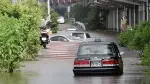 Al menos cinco personas murieron en el este de Japón tras lluvias "sin precedentes" que dejaron a miles de personas varadas en el aeropuerto de Narita y provocaron atascos en las carreteras y retrasos ferroviarios, informaron las autoridades el viernes.