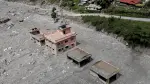 Deslaves en Nepal y China.