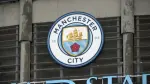 La cronología de las investigaciones financieras contra el Manchester City, los 115 cargos de la Premier League y la salida de Pep Guardiola tras diez años como entrenador. En septiembre de 2026, The Athletic reportó que el club habría sido declarado responsable de 114 cargos.
