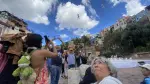 La compañía Chaillot – Théâtre National de la Danse presentó “Vértigo”, una pieza multidisciplinaria que combina circo contemporáneo, danza y música en vivo en el espacio público.