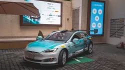 Tesla Model S de Watts.On