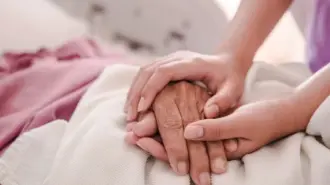 En nuestro estudio, el cáncer y el ELA fueron las enfermedades subyacentes más comunes entre las personas que accedieron a la muerte asistida voluntaria.