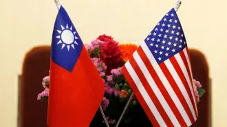 China denunció que la nueva venta de armas de Estados Unidos a Taiwán por 330 millones de dólares viola su soberanía y el principio de “una sola China”.

Para más información del tema, visita: https://www.eleconomista.com.mx/internacionales/china-acusa-estados-unidos-violar-soberania-nueva-venta-armas-taiwan-20251114-786691.html

¡Síguenos en nuestras redes sociales para mantenerte informado!

Twitter: https://twitter.com/eleconomista
Facebook: https://www.facebook.com/ElEconomista.mx
Instagram: https://www.instagram.com/eleconomistamx
LinkedIn: https://www.linkedin.com/company/el-economista/

#ElEconomista #EETV
