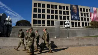 La jueza del Tribunal de Distrito Jia Cobb ordenó el fin del despliegue, pero suspendió su orden por 21 días para permitir que la administración de Trump presente una apelación.

Para más información del tema, visita: https://www.eleconomista.com.mx/internacionales/jueza-ordena-gobierno-trump-retire-guardia-nacional-washington-20251120-787587.html

¡Síguenos en nuestras redes sociales para mantenerte informado!

Twitter: https://twitter.com/eleconomista 
Facebook: https://www.facebook.com/ElEconomista.mx
Instagram: https://www.instagram.com/eleconomistamx
LinkedIn: https://www.linkedin.com/company/el-economista/

#ElEconomista #EETV