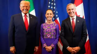 La presidenta de México detalló que durante su conversación con ambos mandatarios se acordó seguir "trabajando juntos para temas comerciales con nuestros equipos".

Para más información del tema, visita: https://www.eleconomista.com.mx/politica/sheinbaum-trump-mark-carney-reunen-washington-sobre-hablaron-20251205-789820.html

¡Síguenos en nuestras redes sociales para mantenerte informado!

Twitter: https://twitter.com/eleconomista 
Facebook: https://www.facebook.com/ElEconomista.mx
Instagram: https://www.instagram.com/eleconomistamx
LinkedIn: https://www.linkedin.com/company/el-economista/

#ElEconomista #EETV