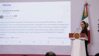 La presidenta Claudia Sheinbaum agradeció a su homólogo estadounidense, Donald Trump, por el mensaje tras su llamada más temprano este jueves, donde el republicano también califico la conversación de "positiva y productiva".

Para más información del tema, visita: https://www.eleconomista.com.mx/politica/trump-halaga-sheinbaum-llamada-productiva-sobre-frontera-narco-comercio-20260129-797547.html

¡Síguenos en nuestras redes sociales para mantenerte informado!

Twitter: https://twitter.com/eleconomista 
Facebook: https://www.facebook.com/ElEconomista.mx
Instagram: https://www.instagram.com/eleconomistamx
LinkedIn: https://www.linkedin.com/company/el-economista/

#ElEconomista #Trump #Sheinbaum