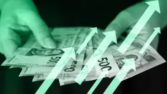 El peso se apreció apoyado por una recuperación del apetito global por activos de riesgo, mientras los participantes asimilaban cifras de confianza ‍del consumidor de México y Estados Unidos.

Para más información del tema, visita: https://www.eleconomista.com.mx/mercados/precio-dolar-hoy-6-febrero-2026-cuanto-cerro-20260206-798758.html

¡Síguenos en nuestras redes sociales para mantenerte informado!

Twitter: https://twitter.com/eleconomista 
Facebook: https://www.facebook.com/ElEconomista.mx
Instagram: https://www.instagram.com/eleconomistamx
LinkedIn: https://www.linkedin.com/company/el-economista/

#ElEconomista #EETV