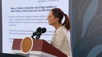 México, Colombia y Brasil pidieron este viernes un cese al fuego inmediato en Medio Oriente y ofrecieron apoyo para una salida diplomática a la guerra de Estados Unidos e Israel contra Irán.

Para más información del tema, visita: https://www.eleconomista.com.mx/politica/mexico-colombia-brasil-piden-cese-fuego-inmediato-medio-oriente-sheinbaum-celebra-mensaje-20260313-804126.html

¡Síguenos en nuestras redes sociales para mantenerte informado!

Twitter: https://twitter.com/eleconomista 
Facebook: https://www.facebook.com/ElEconomista.mx
Instagram: https://www.instagram.com/eleconomistamx
LinkedIn: https://www.linkedin.com/company/el-economista/

#ElEconomista #EETV