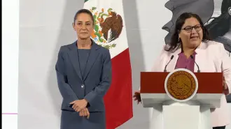 La funcionaria deja el gabinete federal para integrarse a su partido (Morena) con miras al próximo ciclo electoral. La presidenta Claudia Sheinbaum reconoce su trabajo y confirma que su salida responde a una decisión política. 

Para más información del tema, visita: https://www.eleconomista.com.mx/politica/sheinbaum-anuncia-citlalli-hernandez-deja-secretaria-mujeres-regresa-morena-rumbo-20260416-809043.html

Twitter: https://twitter.com/eleconomista 
Sitio web: https://www.eleconomista.com.mx/ 
Facebook: https://www.facebook.com/ElEconomista.mx 
Instagram: https://www.instagram.com/eleconomistamx 

#ElEconomista #EETV #Política