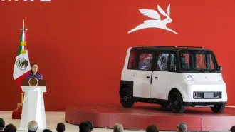 En julio se mostrará el segundo arquetipo Olinia Cargo, para transporte de mercancías en localidades.