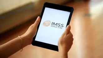 La Modalidad 33, también conocida como el Seguro de Salud para la Familia (SSFAM), permite que las familias accedan a servicios de salud del IMSS, aunque no estén en el régimen obligatorio.

¡Síguenos en nuestras redes sociales para mantenerte informado!