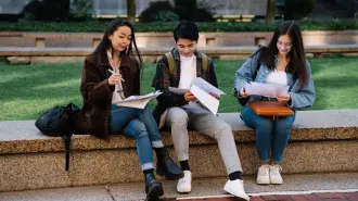 Los créditos universitarios es una industria en desarrollo en México.