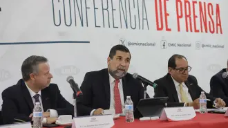 Conferencia de prensa del Luis Méndez, presidente de la Cámara Mexicana de la Industria de la Construcción. Foto EE: Eric Lugo