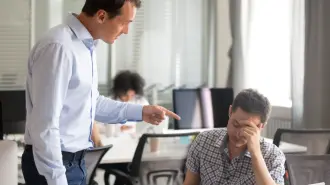 Basarse únicamente en el resultado puede perjudicar el rendimiento y la confianza de los equipos

Para más información del tema, visita: https://www.eleconomista.com.mx/el-empresario/jefes-priorizan-resultados-obsesion-perjudicar-equipos-20260716-821450.html

Twitter: https://twitter.com/eleconomista 
Sitio web: https://www.eleconomista.com.mx/ 
Facebook: https://www.facebook.com/ElEconomista.mx 
Instagram: https://www.instagram.com/eleconomistamx 

#ElEconomista #EETV #ElEmpresario