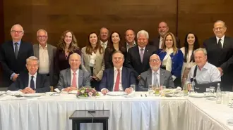 Ebrard y los representantes del CCE, encabezados por su presidente, José Medina Mora, se reunieron en privado este jueves en la Ciudad de México.