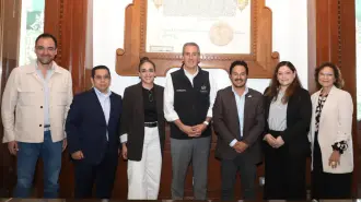 El alcalde José Chedraui Budib sostuvo una reunión con directivos de Grupo Bimbo.