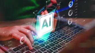 La adopción empresarial de IA en México llegó a 48% y superó 2.5 millones de compañías, aunque 63% sigue concentrado en usos básicos, apenas 13% alcanza una integración avanzada y casi la mitad carece de mecanismos confiables para medir el retorno de inversión.
