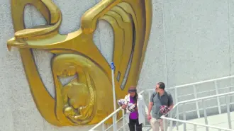 Trabajadores del Instituto Mexicano del Seguro Social (IMSS) se alistan para salir a las calles el próximo 13 y 14 de octubre para exigir un aumento salarial y mejores condiciones laborales, y el cese de la actual dirigencia sindical.